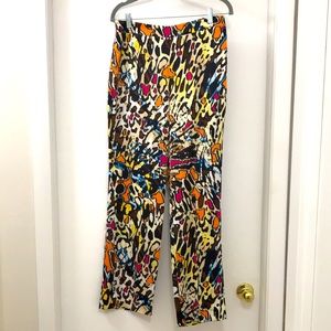 Chico’s size 0R ( 4R) colorful pants.
